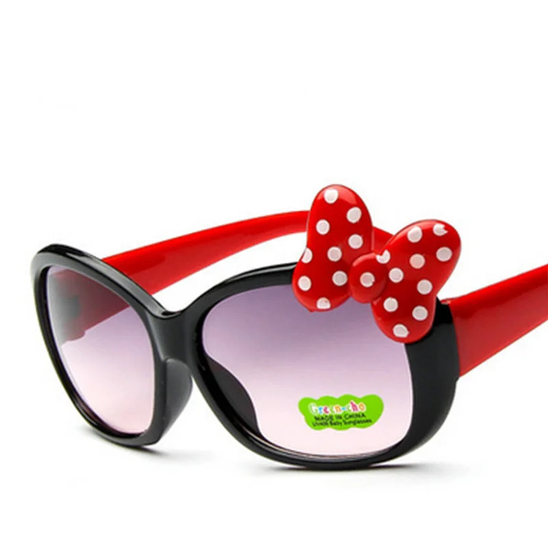 Солнечные очки для детей – защита глаз от солнца и стильный аксессуар для малышей